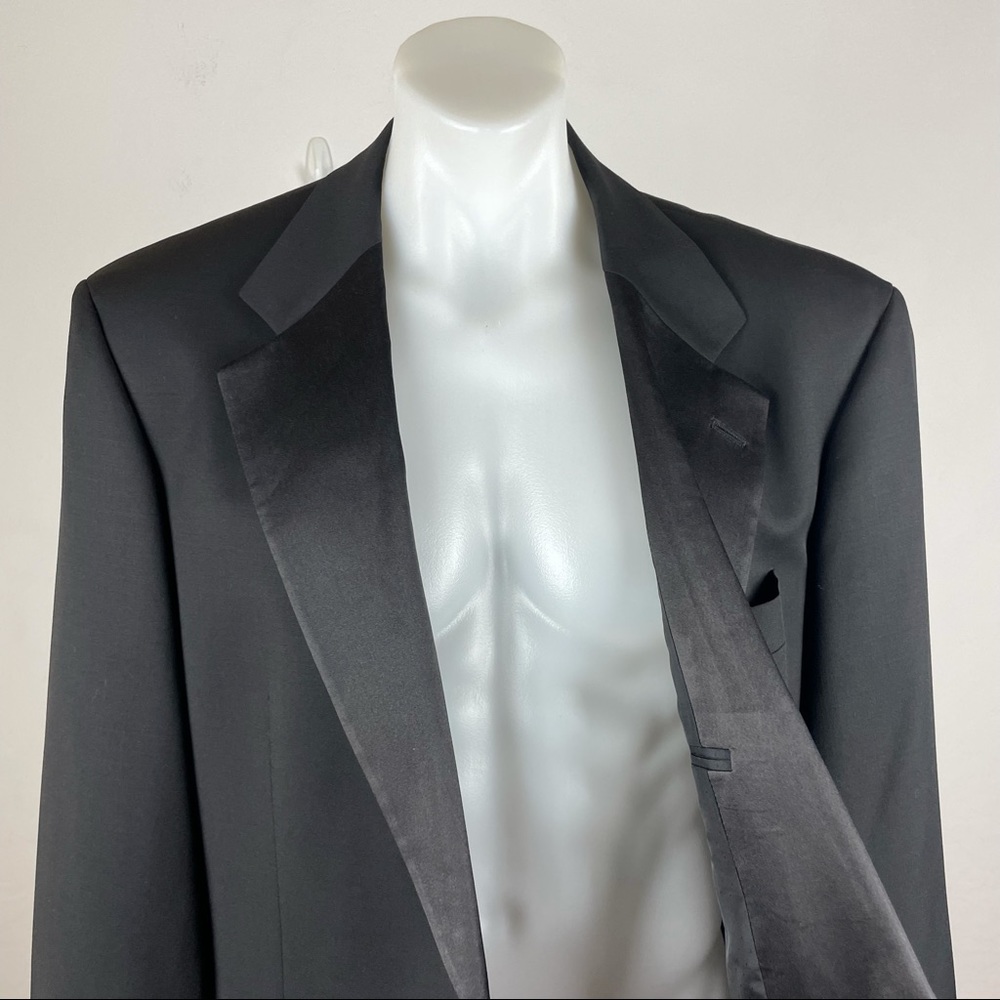 Hugo Boss Virgin Wool Dinner Jacket - Picture 11 of 11